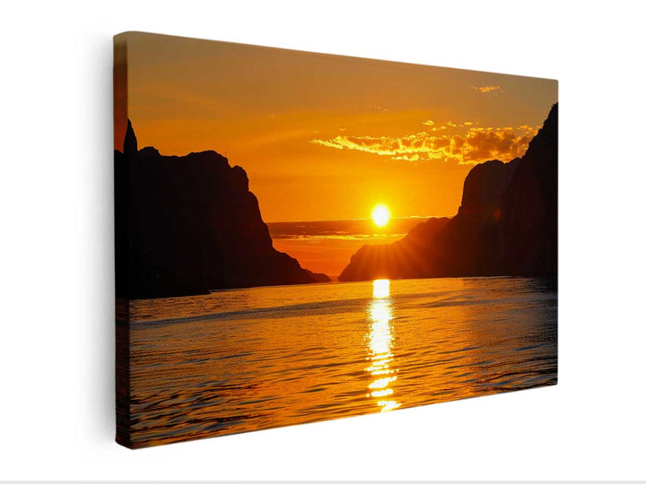 Midnight Sun in Norway canvas Print