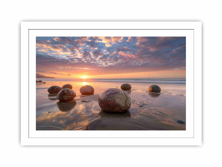 Moeraki Boulders Sunrise Streched canvas